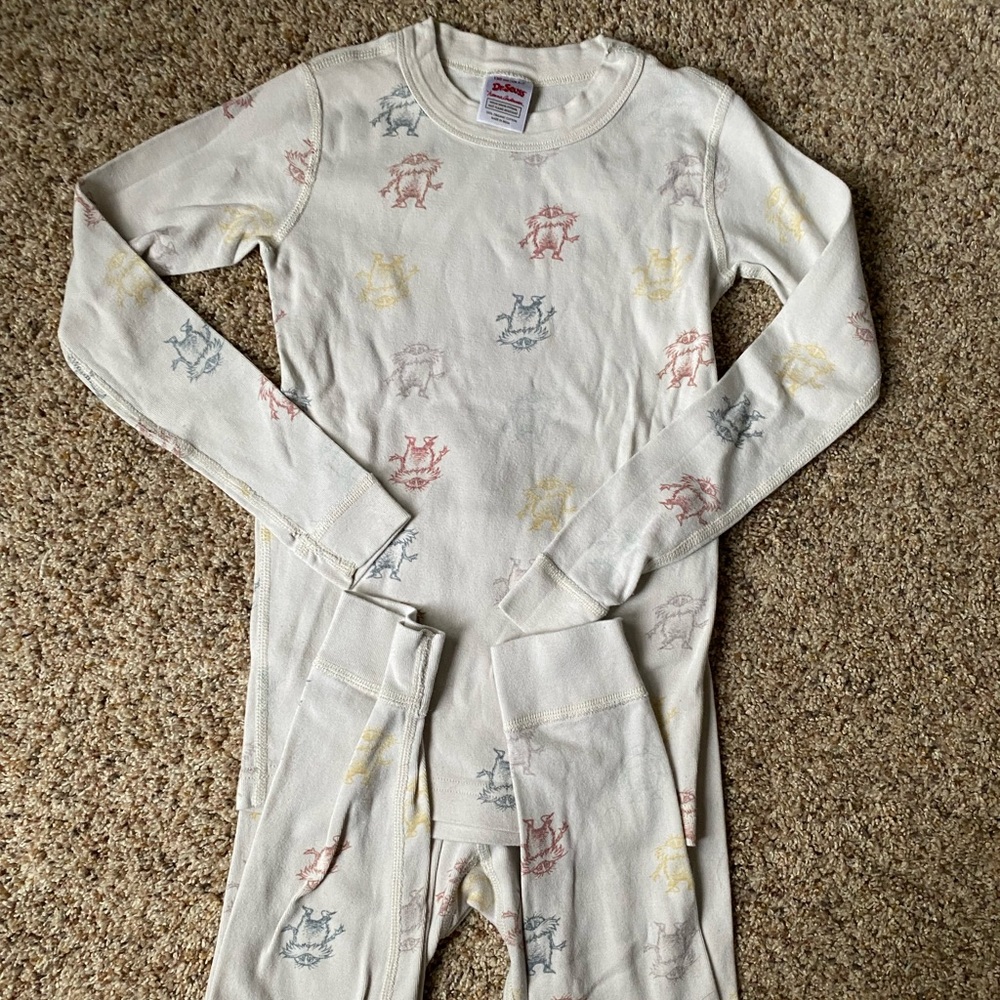 Hanna andersson Lorax pajamas